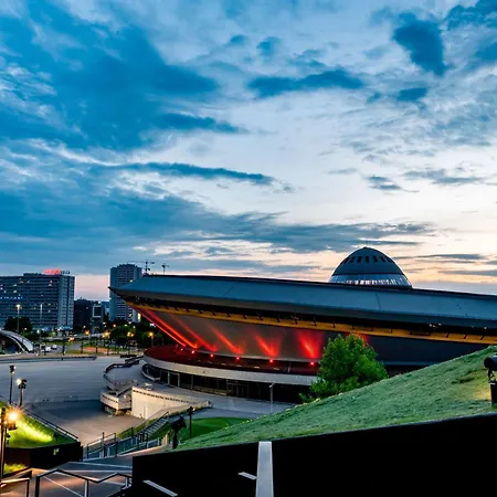 Urban Premium, Opolska 10 No 77b, Free Garage, Self Check-in * 카토비체