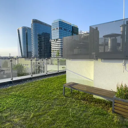 Urban Opolska 10 No 77b - Rooftop Garden - Free Garage *